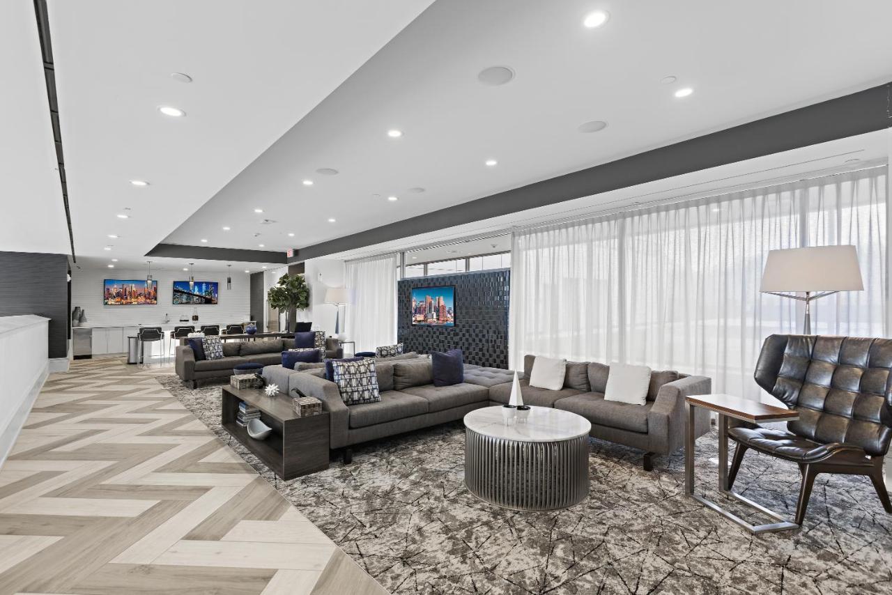 Global Luxury Suites Downtown Уайт Плейнс Екстериор снимка