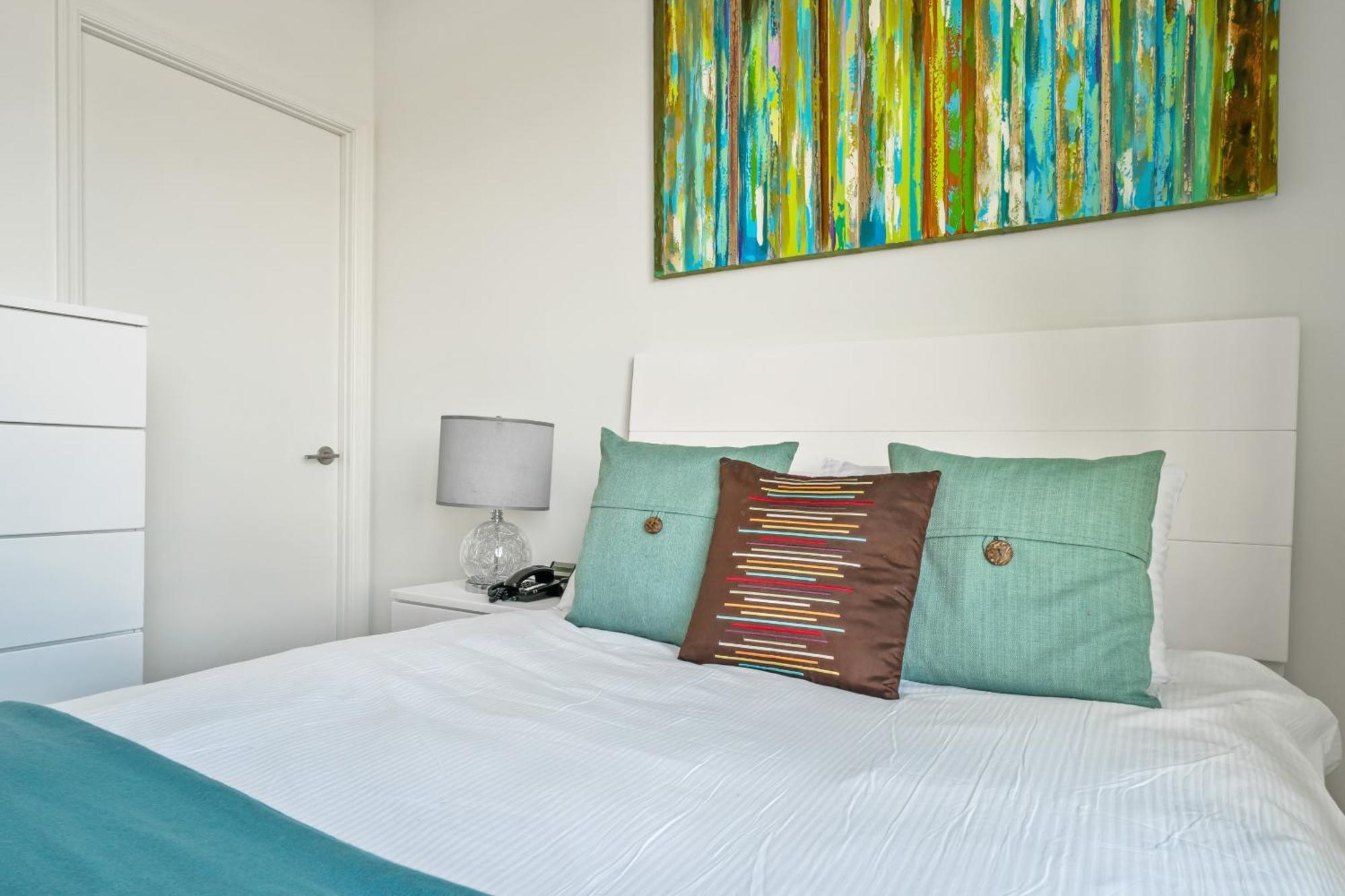 Global Luxury Suites Downtown Уайт Плейнс Стая снимка
